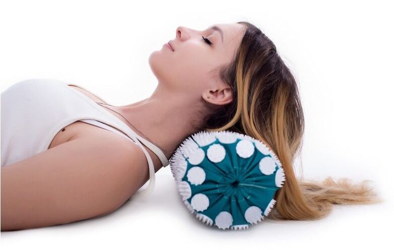 Aplicador para osteocondrosis cervical