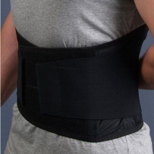 Cinto de fixación para a zona lumbar na osteocondrose